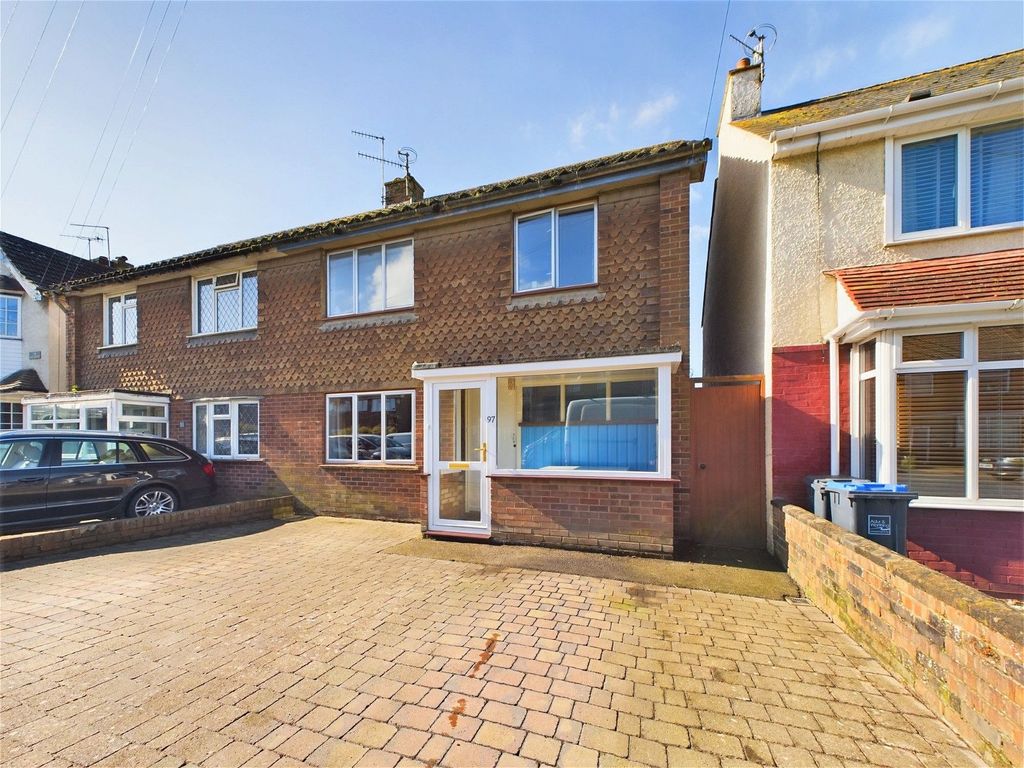 3 bed semidetached house for sale in Old Shoreham Road, ShorehamBy