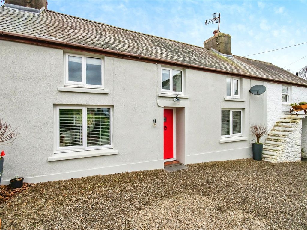 3 bed detached house for sale in Llanddewi Brefi, Tregaron, Ceredigion