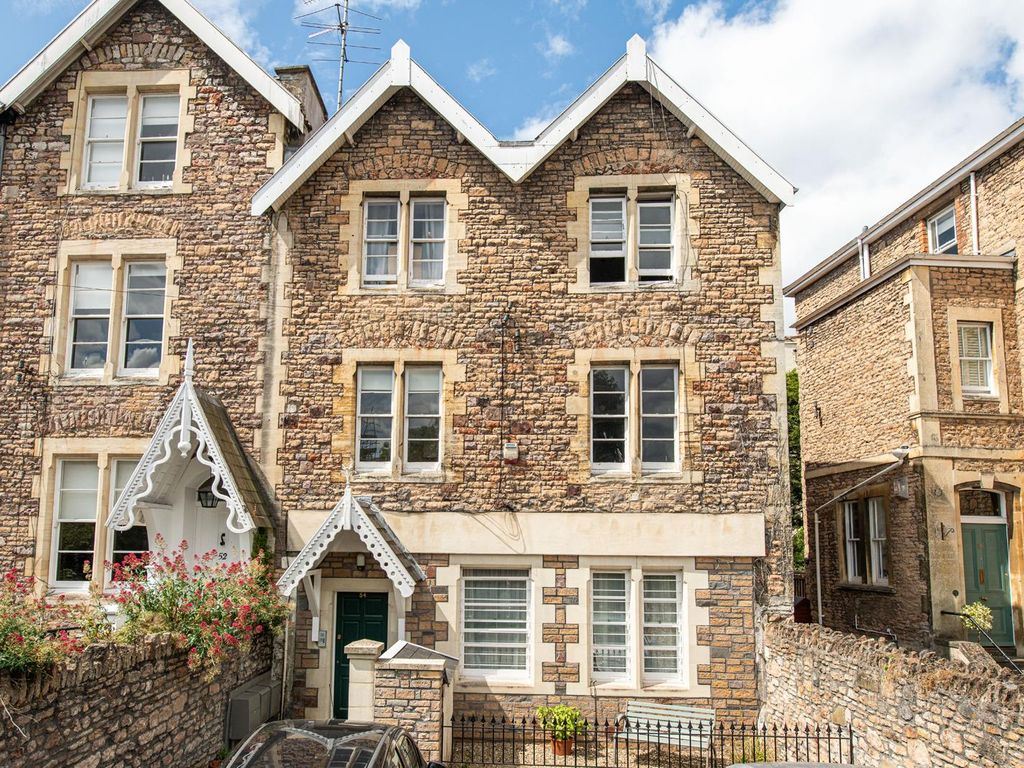 2 bed flat for sale in Clifton Park Road, Clifton, Bristol BS8 Zoopla