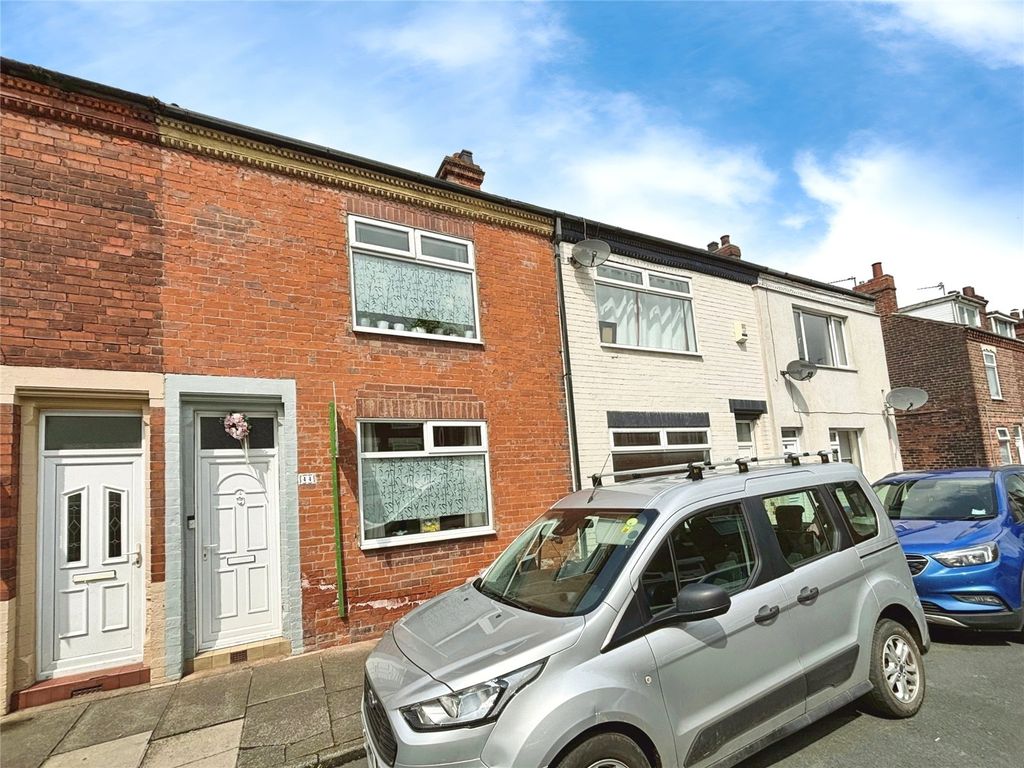 2 bed terraced house for sale in Parliament Street, Goole DN14, £87,500