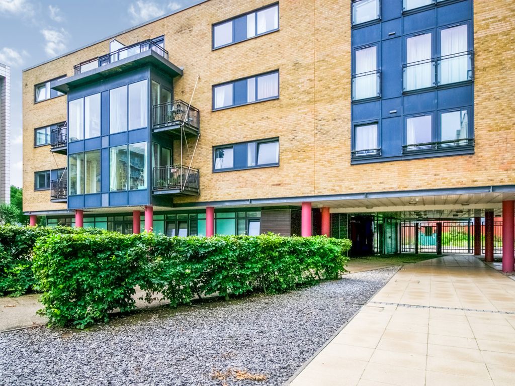 Flatholm House, Ferry Court, Prospect Place, Cardiff Bay CF11  