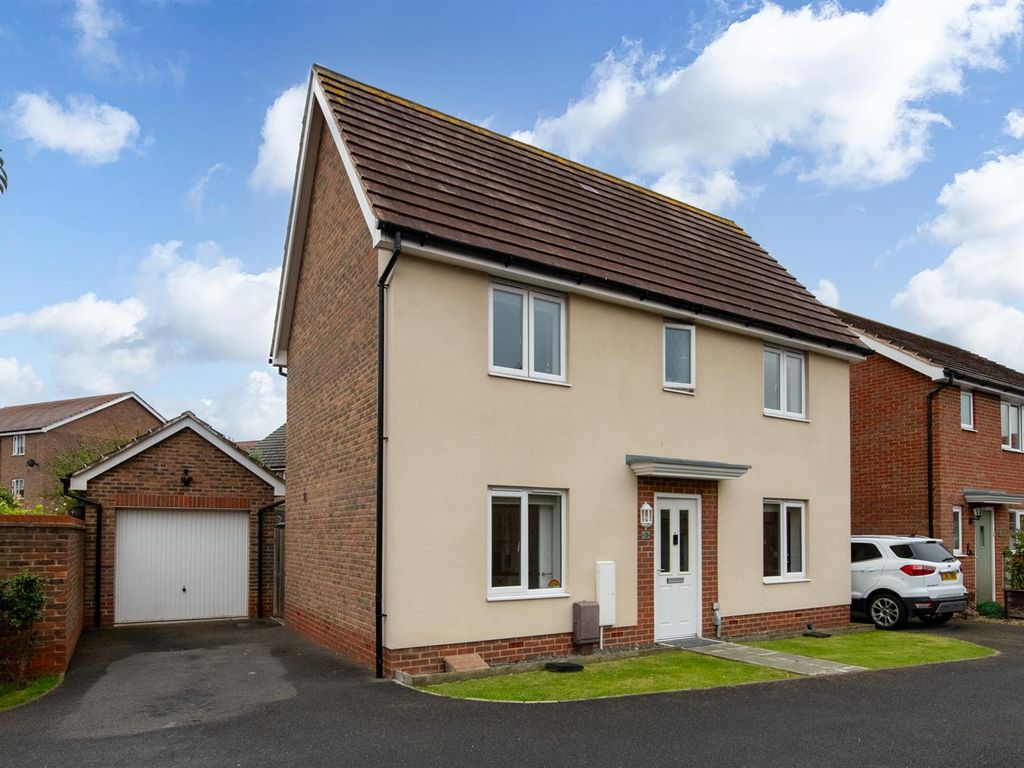 3 bed detached house for sale in Blacksmith Way, Felpham, Bognor Regis PO22, £375,000 Zoopla