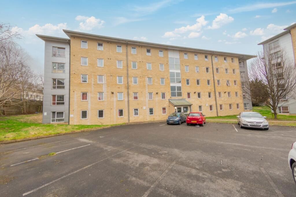 Studio for sale in Great Horton Road, Great Horton, Bradford BD7, £