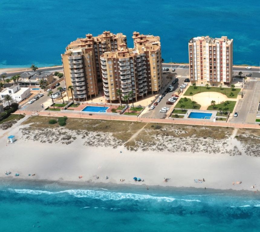 2 bed apartment for sale in La Manga Del Mar Menor, La Manga Del Mar