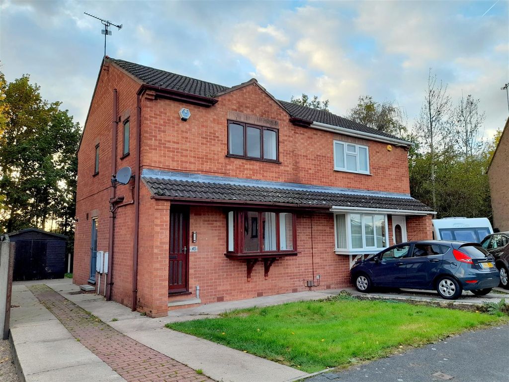 3 bed semidetached house for sale in Lime Avenue, SuttonInAshfield