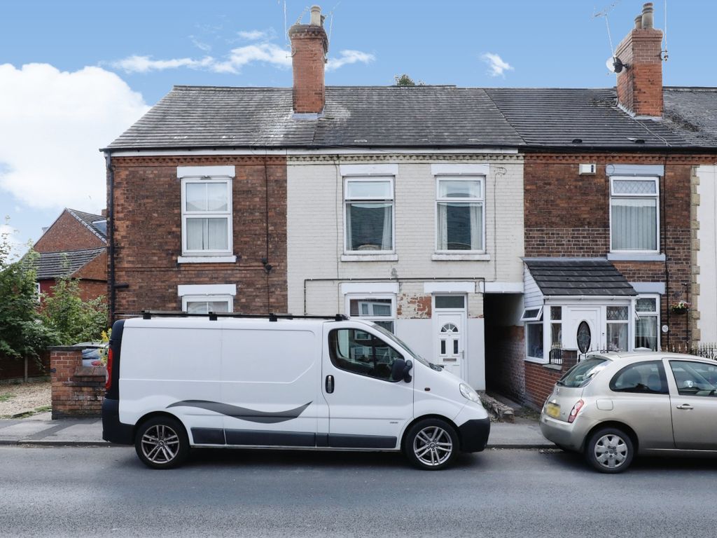 3 bed terraced house for sale in Newcastle Avenue, Worksop