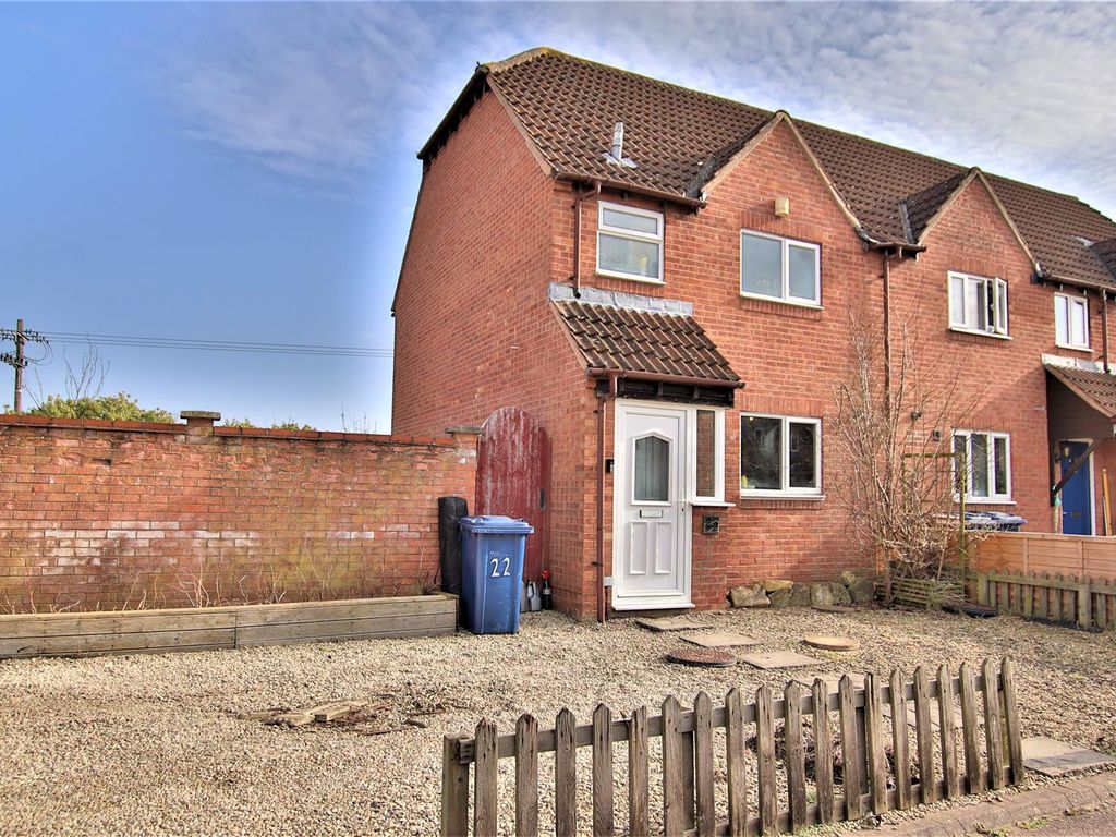 3 bed end terrace house for sale in Hawthorn Way, Northway, Tewkesbury