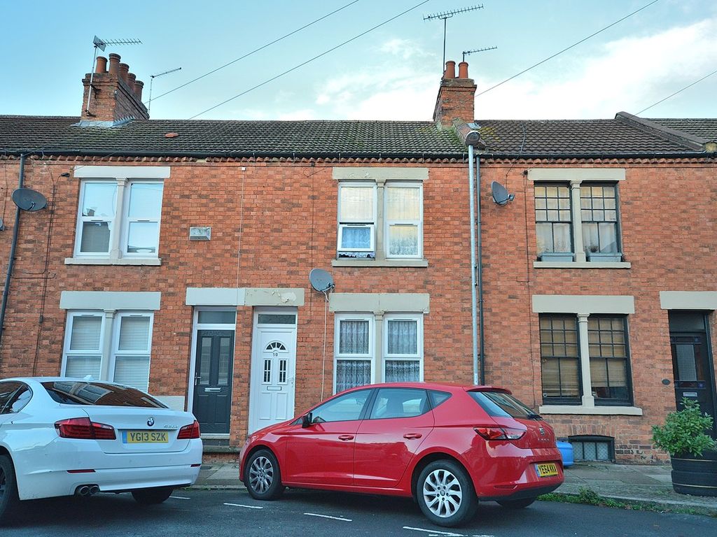 3 bed terraced house for sale in Victoria Gardens, Northampton NN1 Zoopla