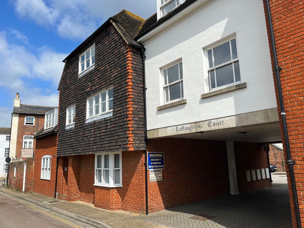 1 bed flat to rent in St. Johns Lane, Canterbury CT1 Zoopla