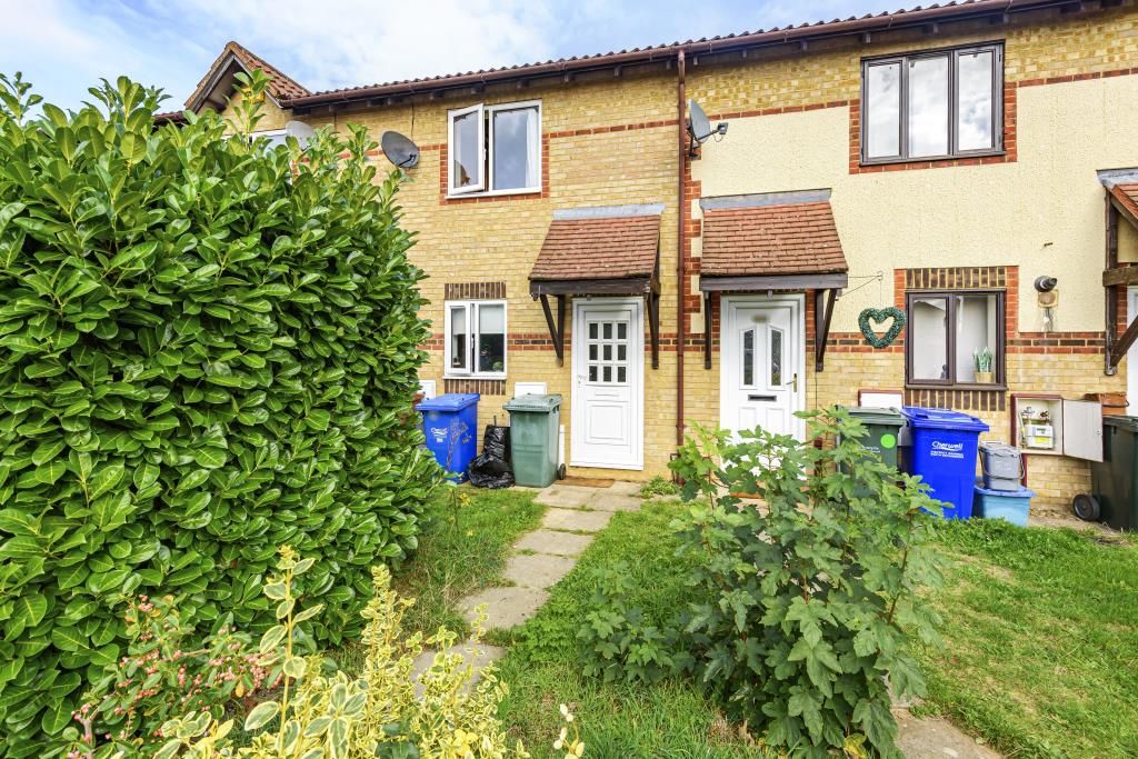 2 bed terraced house for sale in Southwold, Bicester, Oxfordshire OX26