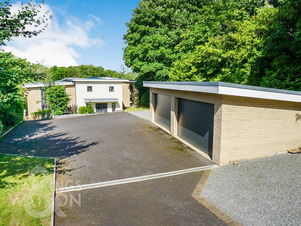 7 bed detached house for sale in Colney Lane, Cringleford, Norwich NR4