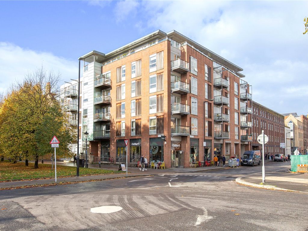 1 bed flat to rent in Bell Avenue, Bristol BS1, £1,300 pcm Zoopla