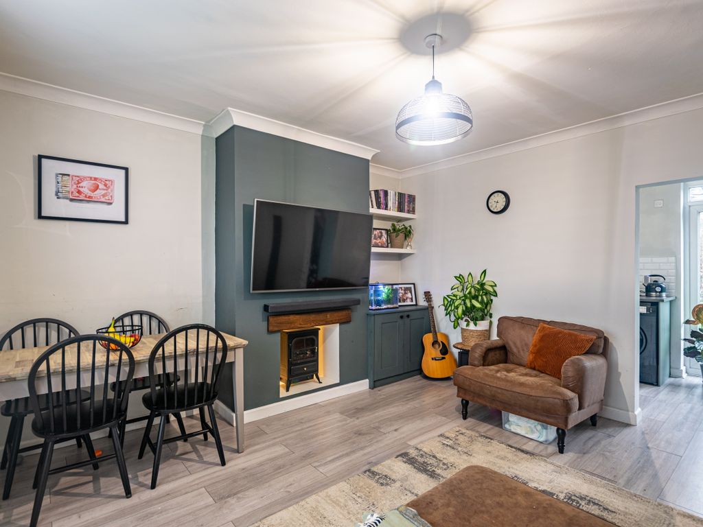 3 bed semidetached house for sale in Belle Vue Road, Leeds LS15, £300,000 Zoopla