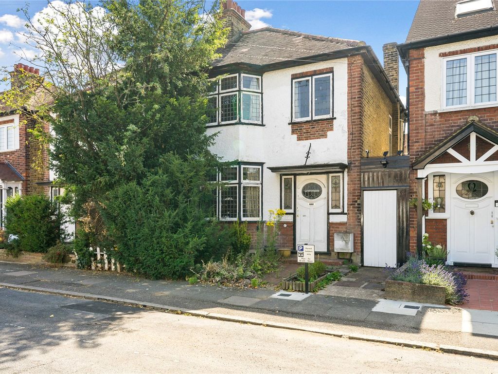 3 bed semidetached house for sale in West Park Avenue, Kew TW9 Zoopla