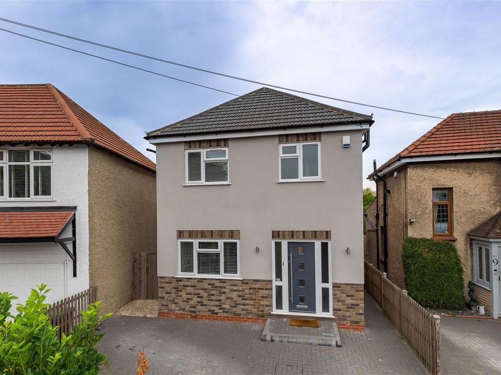 3 bed detached house for sale in Monkswood Avenue, Waltham Abbey EN9
