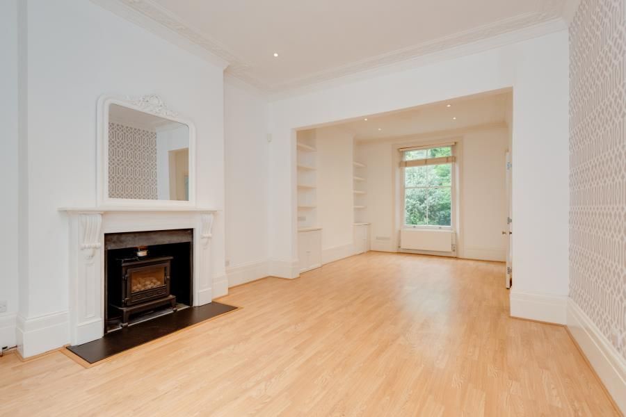 4 bed property for sale in Lanark Road, London W9 Zoopla
