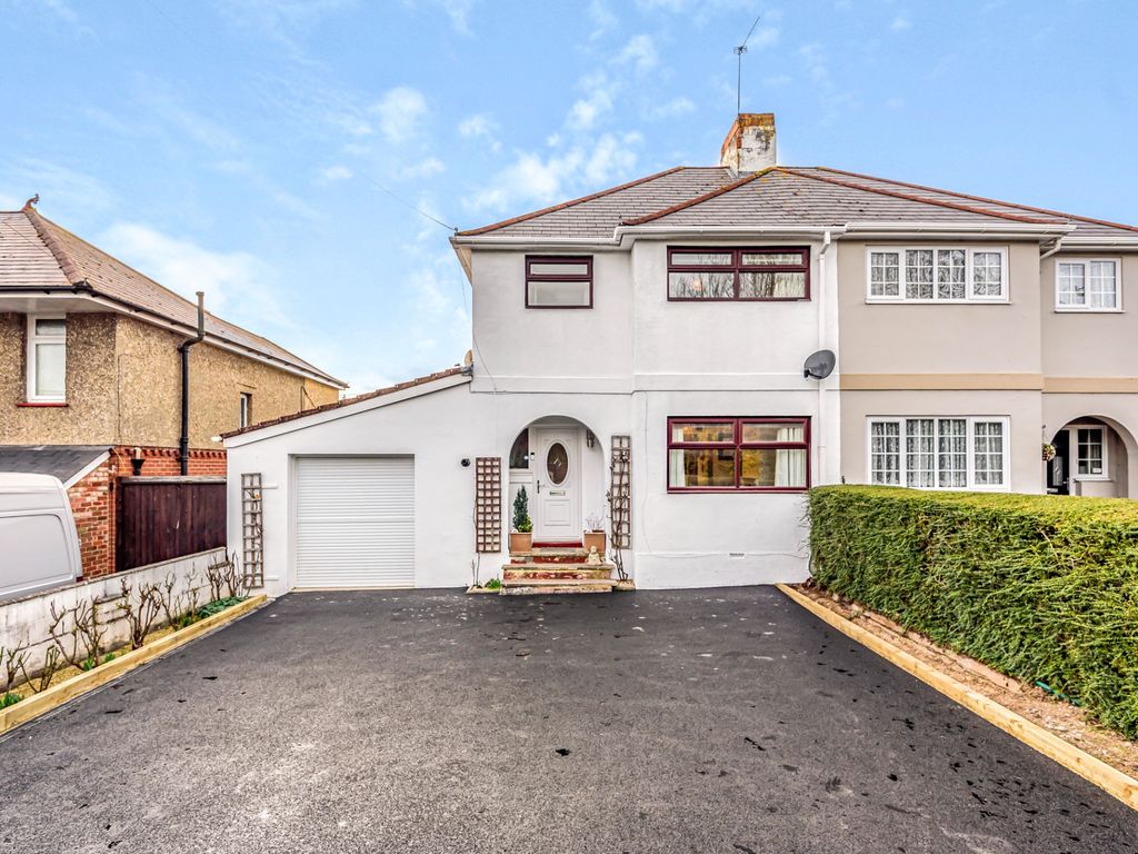 3 bed semidetached house for sale in Charlton Road, Andover SP10 Zoopla