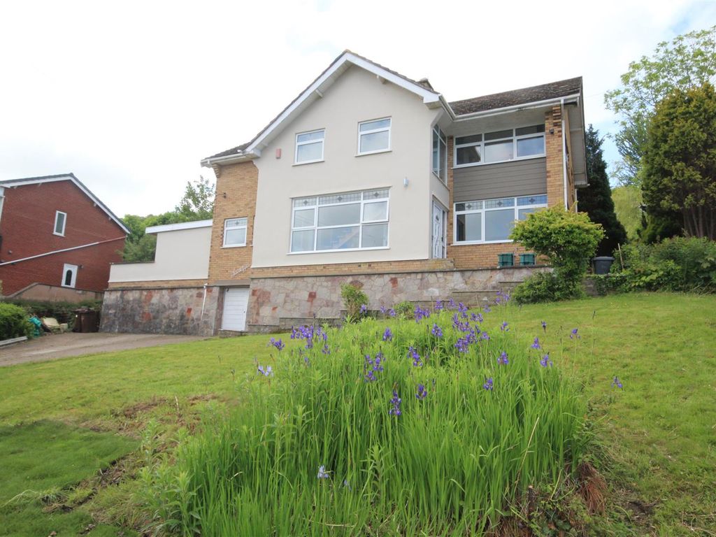 4 bed detached house for sale in Minffordd Road, Llanddulas, Abergele