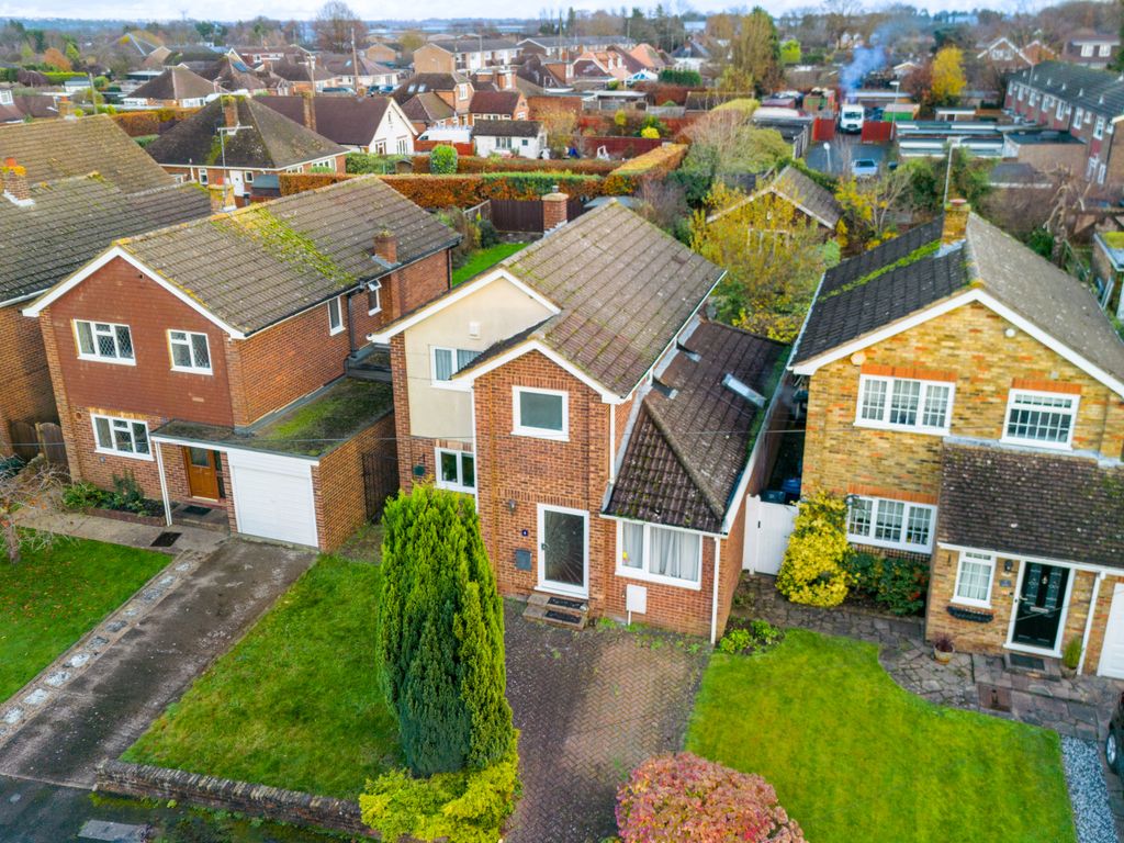 4 bed detached house for sale in The Coppice, Booker, High