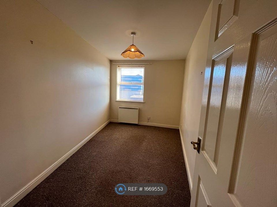 2 bed flat to rent in Gillibrand Street, Chorley PR7 Zoopla