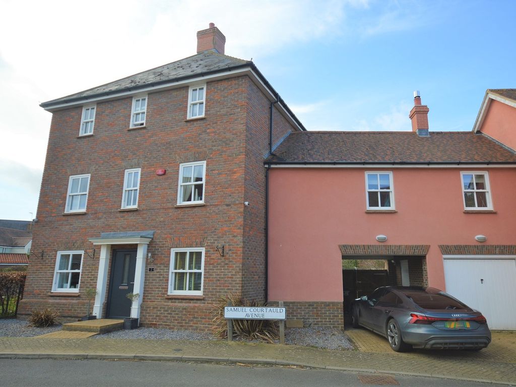 5 bed linkdetached house for sale in Samuel Courtauld Avenue