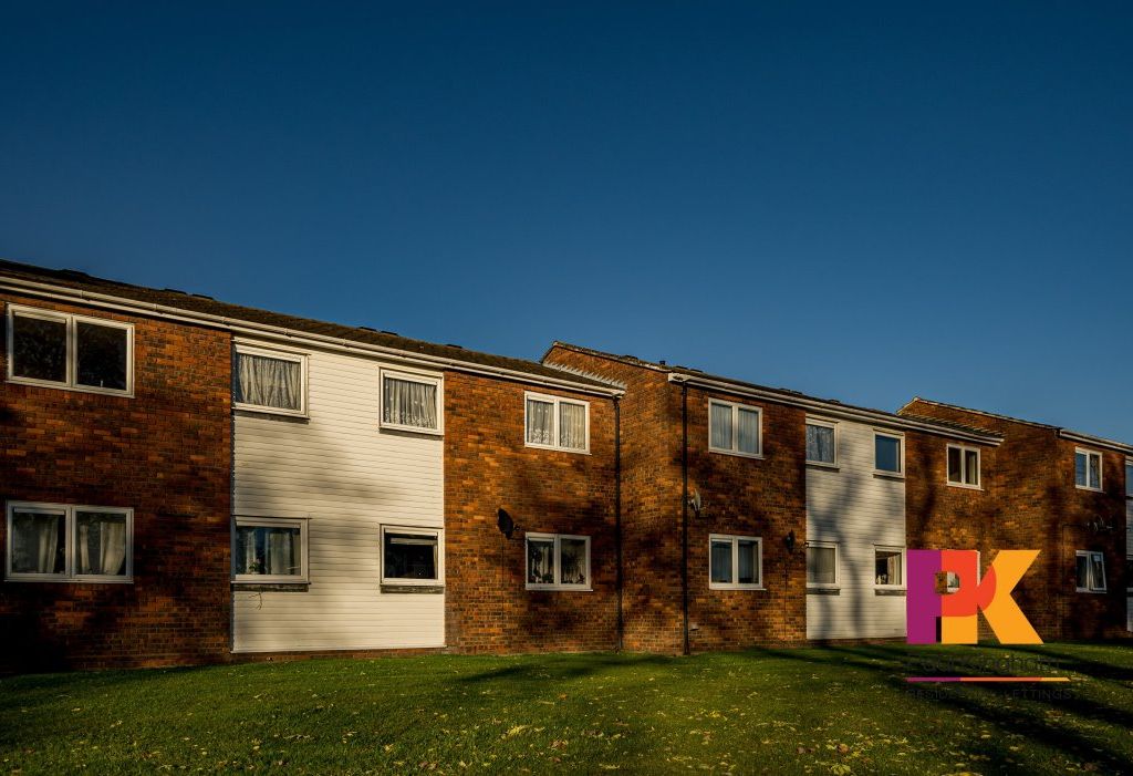 1 bed flat to rent in The Gowers, Amersham HP6, £1,100 pcm Zoopla