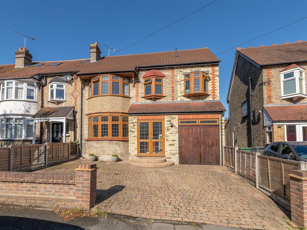 5 bed end terrace house for sale in Elmfield Road, London E4 Zoopla