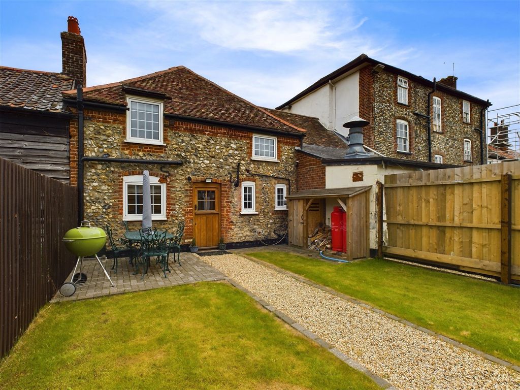 2 bed terraced house for sale in Newmarket Road, Risby, Bury St