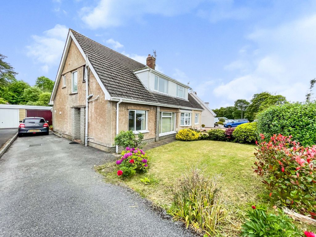 3 bed semi-detached house for sale in woodfield avenue, pontlliw, swansea, west glamorgan sa4