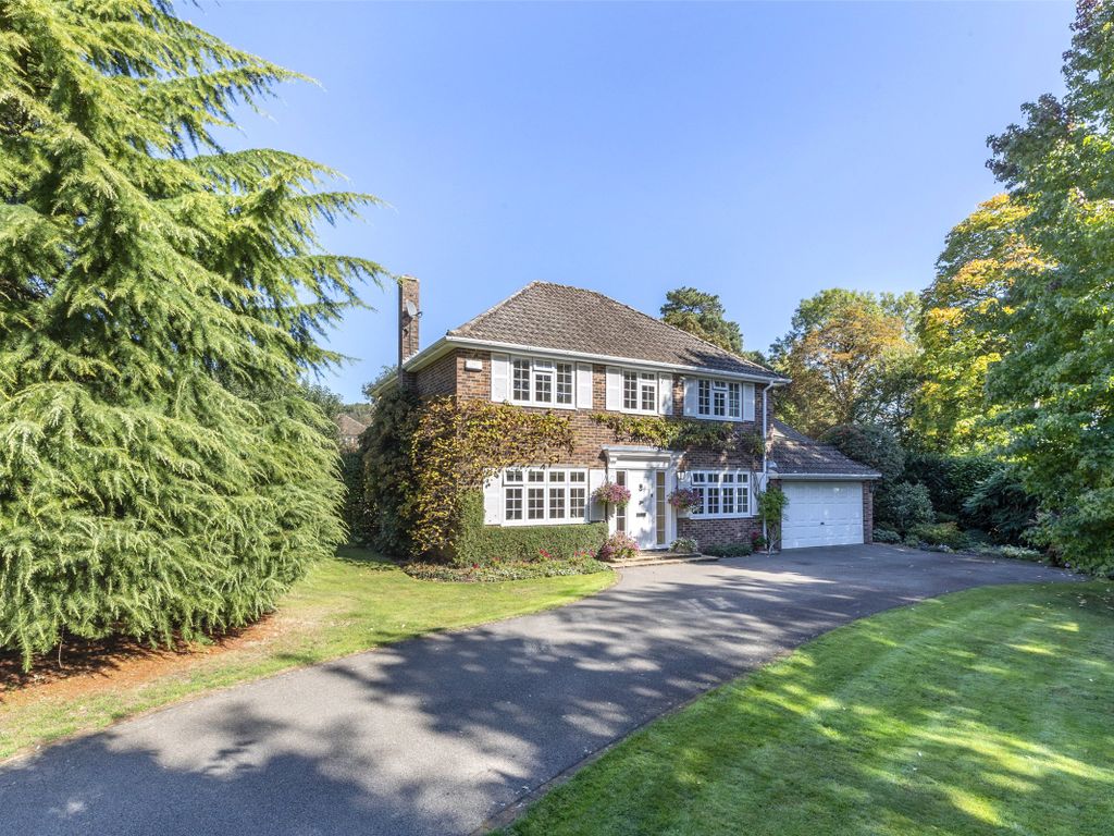 4 bed detached house for sale in Greenhurst Lane, Hurst Green, Surrey