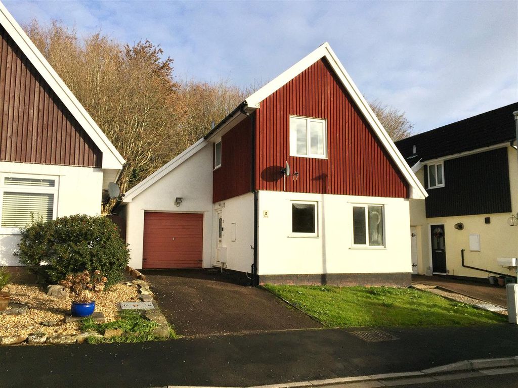 3 bed detached house for sale in Claypatch Road, Wyesham, Monmouth NP25