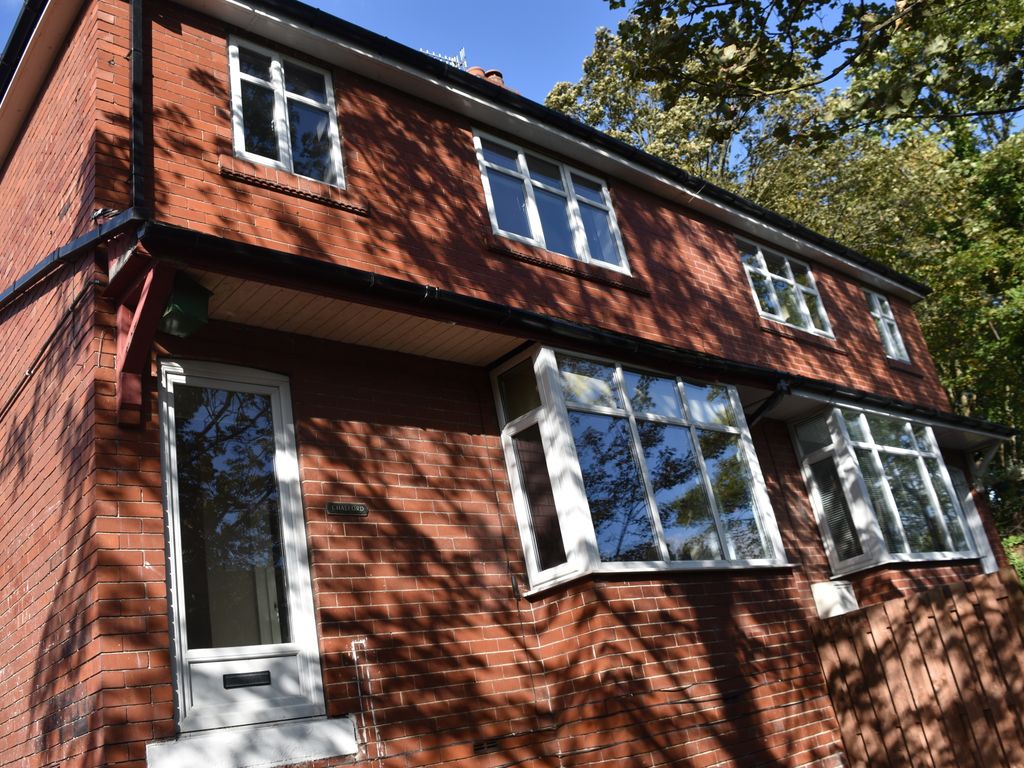 3 bed semidetached house for sale in Hill Side, Whiston, Rotherham S60