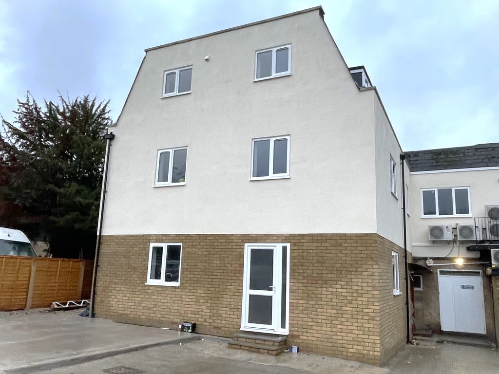 1 bed flat to rent in High Street, Old Harlow CM17 Zoopla