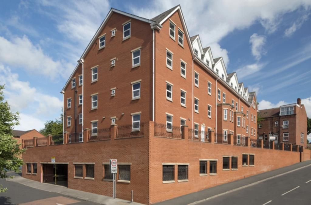 Room for sale in Hyde Park Road, Hyde Park, Leeds LS6, £49,999 Zoopla