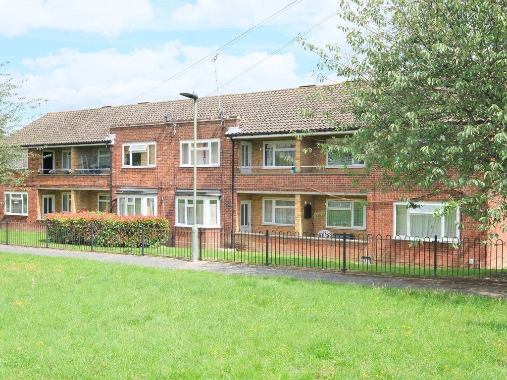 1 bed flat for sale in Walsingham Road, St. Pauls Cray, Orpington BR5