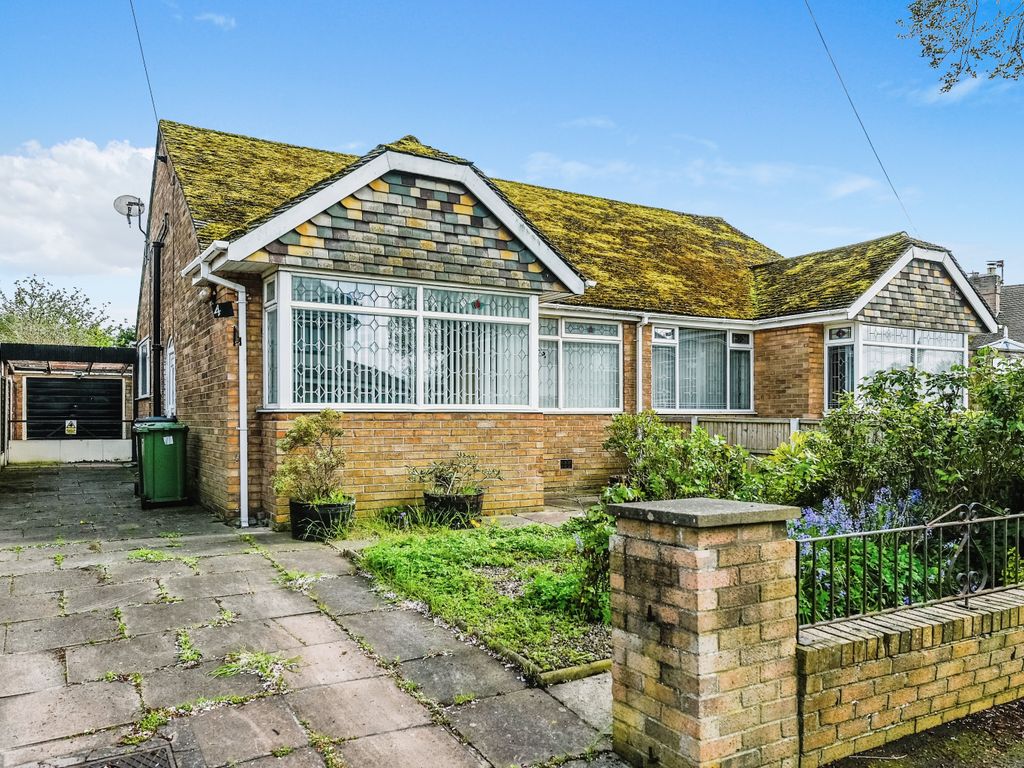 4 bed bungalow for sale in Carr House Lane, Liverpool, Merseyside L38