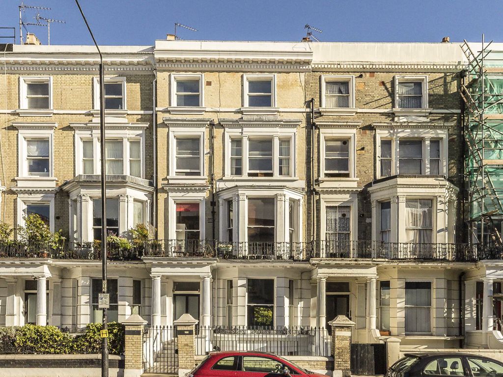 4 bed flat to rent in Holland Road, London W14 Zoopla