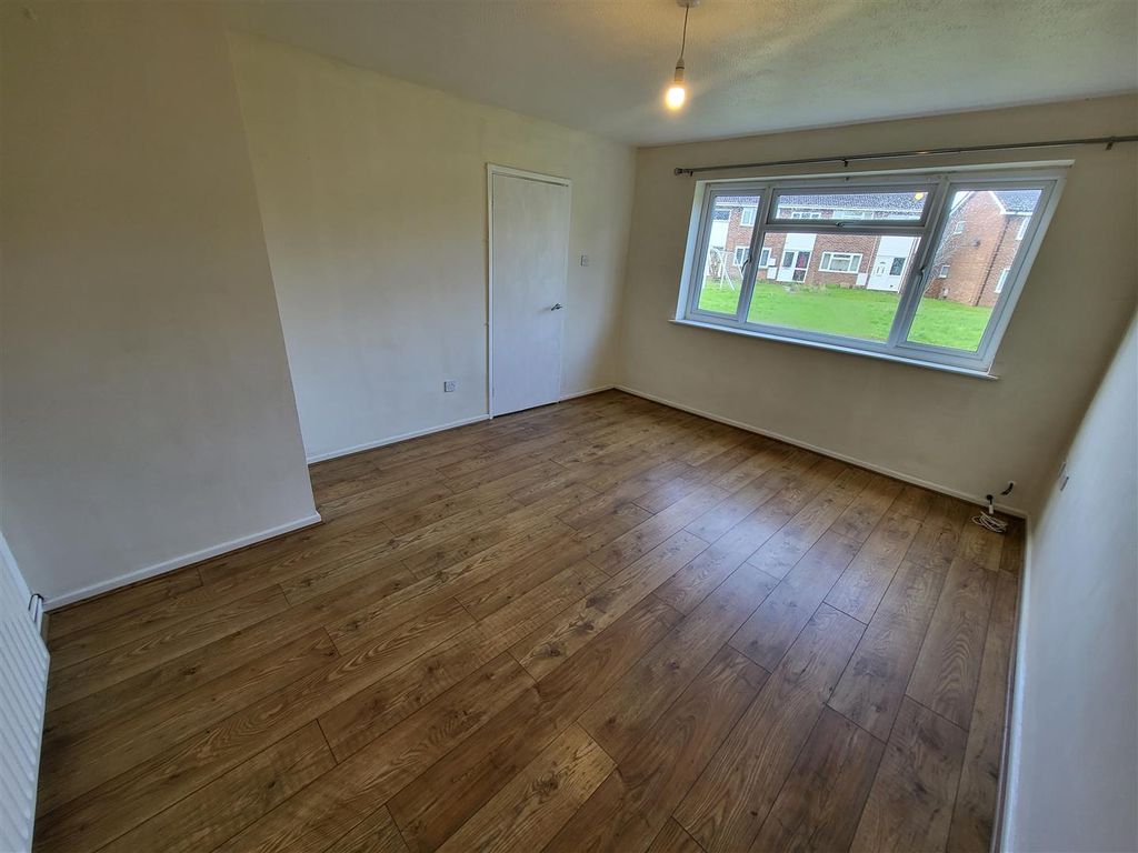 3 bed terraced house to rent in Bredon, Yate, Bristol BS37 Zoopla