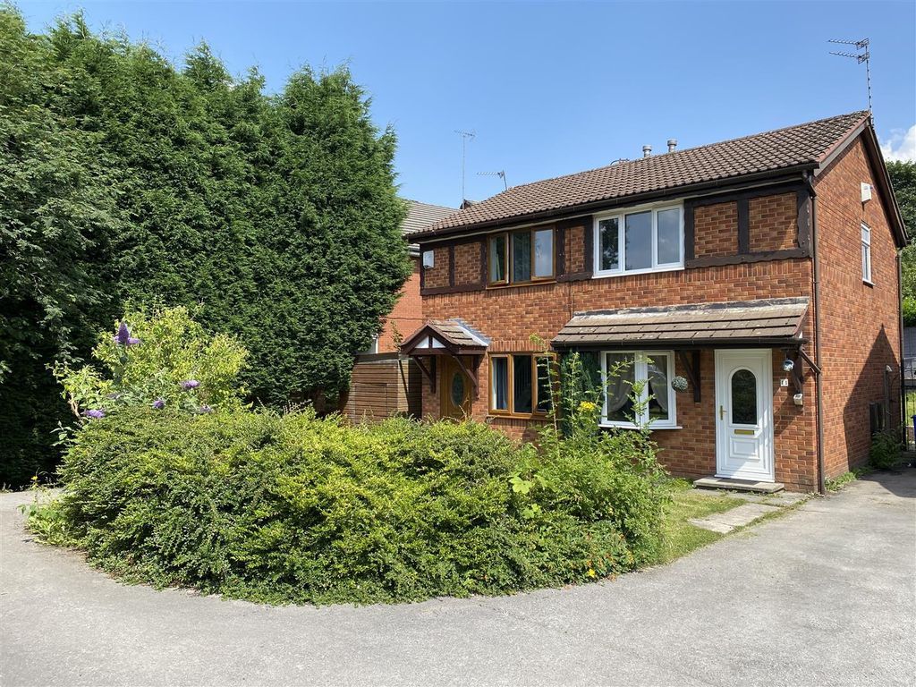 2 bed semidetached house to rent in Butterley Close, Dukinfield SK16