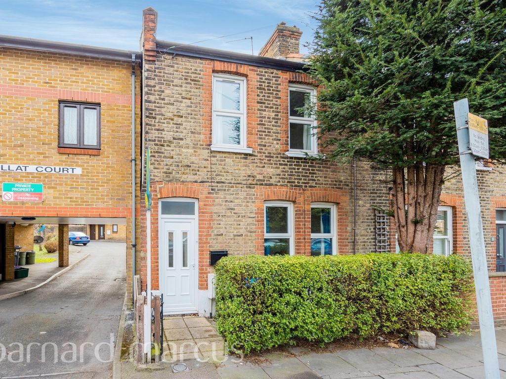 5 bed semidetached house for sale in Liberty Avenue, Colliers Wood