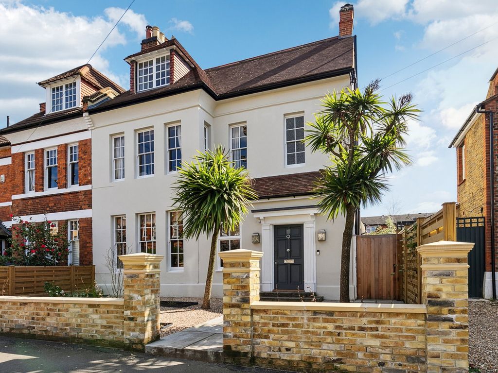 6 bed semidetached house for sale in Rydal Road, London SW16 Zoopla
