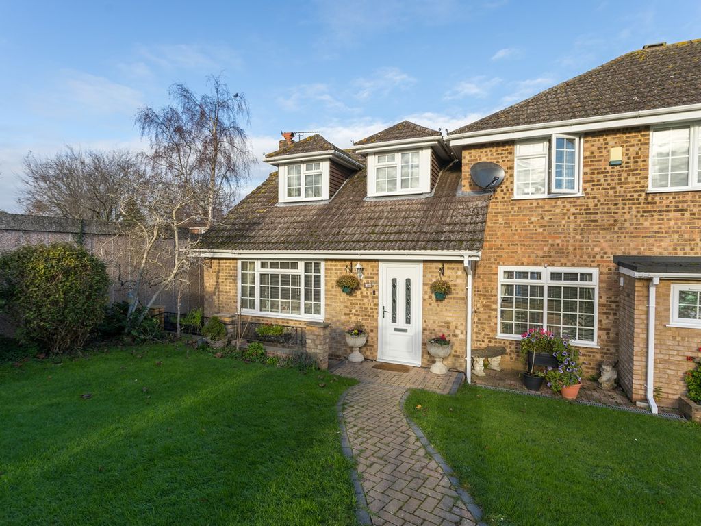 Ecob Close, Guildford GU3  