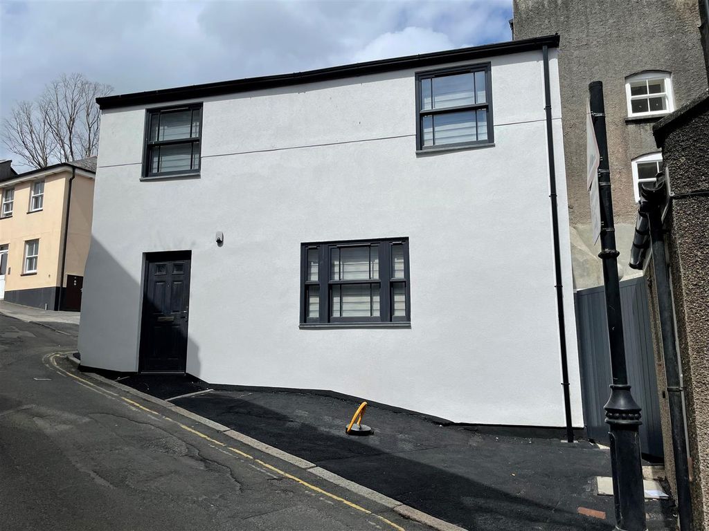 2 bed property for sale in Market Hill, St Austell, St. Austell PL25