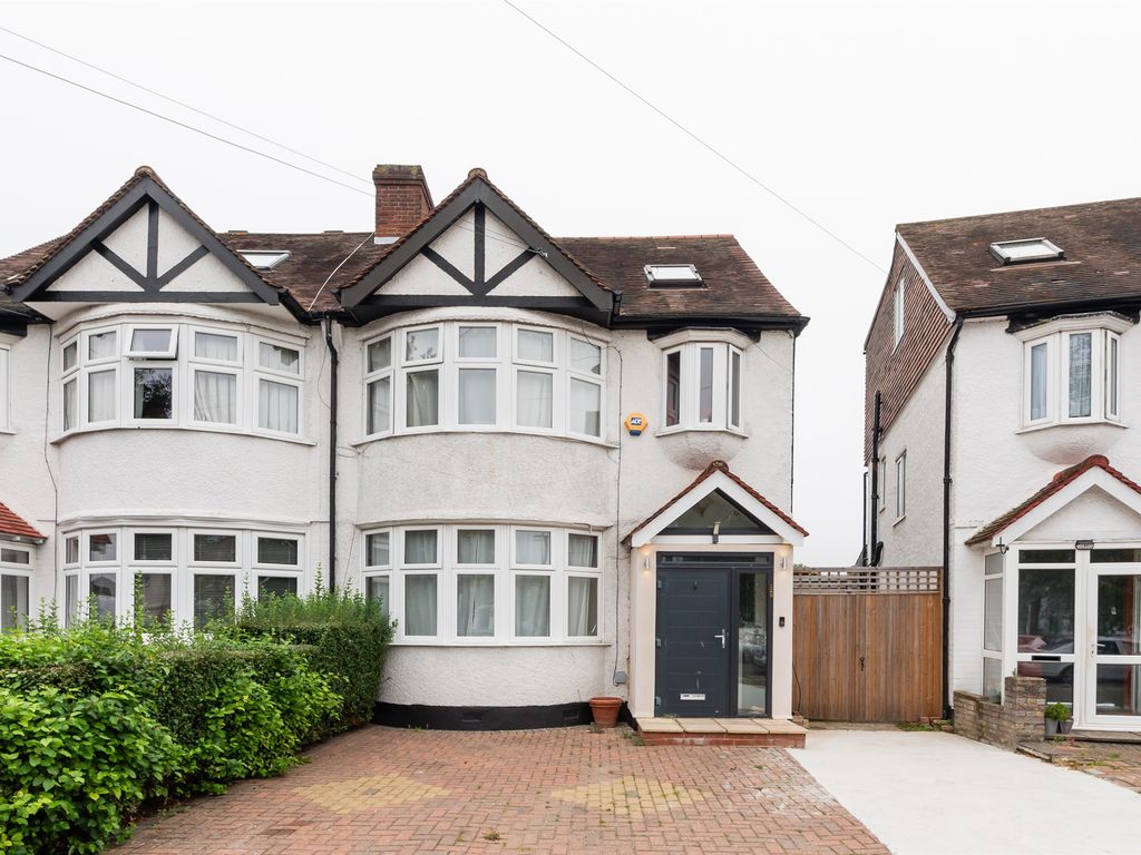 7 bed semidetached house for sale in Springfield Avenue, London SW20