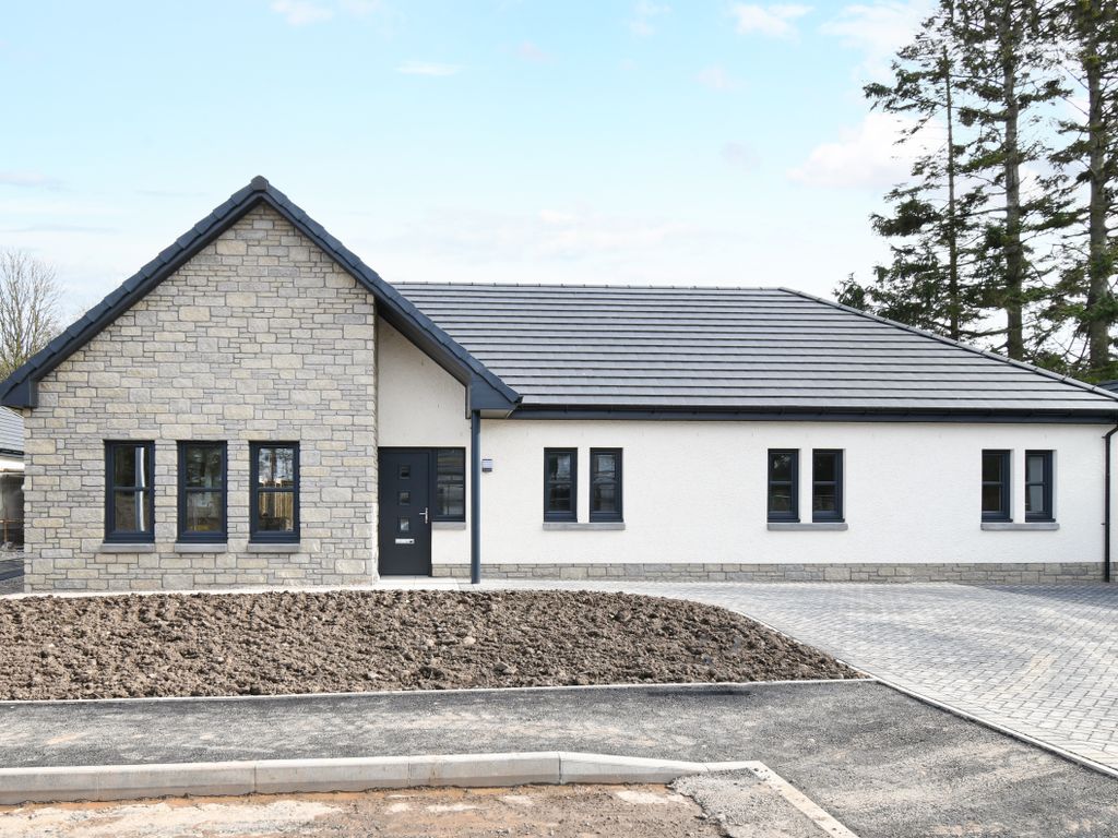 4 bed detached bungalow for sale in Rowanbank Place, Craigton Of