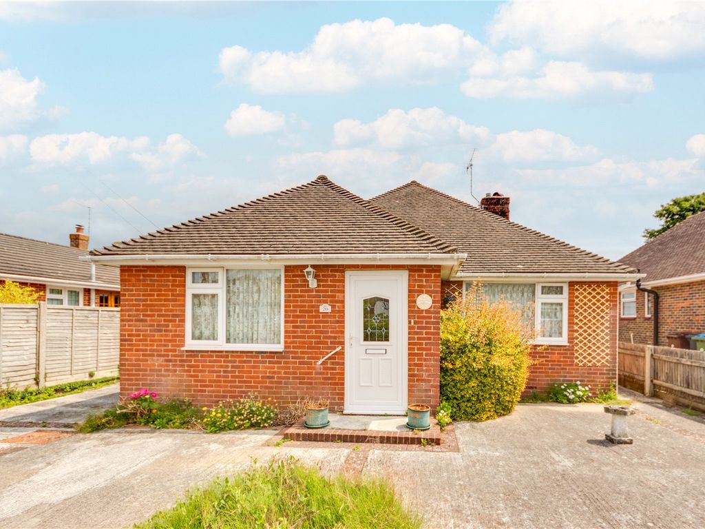 3 bed bungalow for sale in Sea Lane Gardens, Ferring, Worthing, West