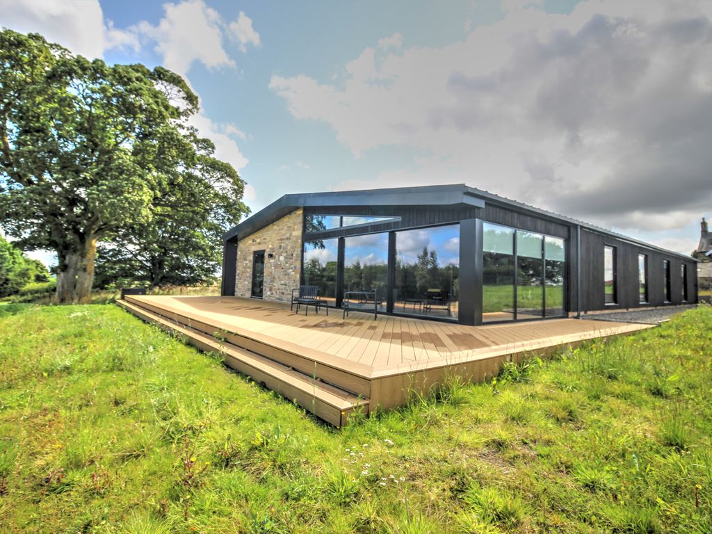 5 bed detached house for sale in Great Whittington, Newcastle Upon Tyne