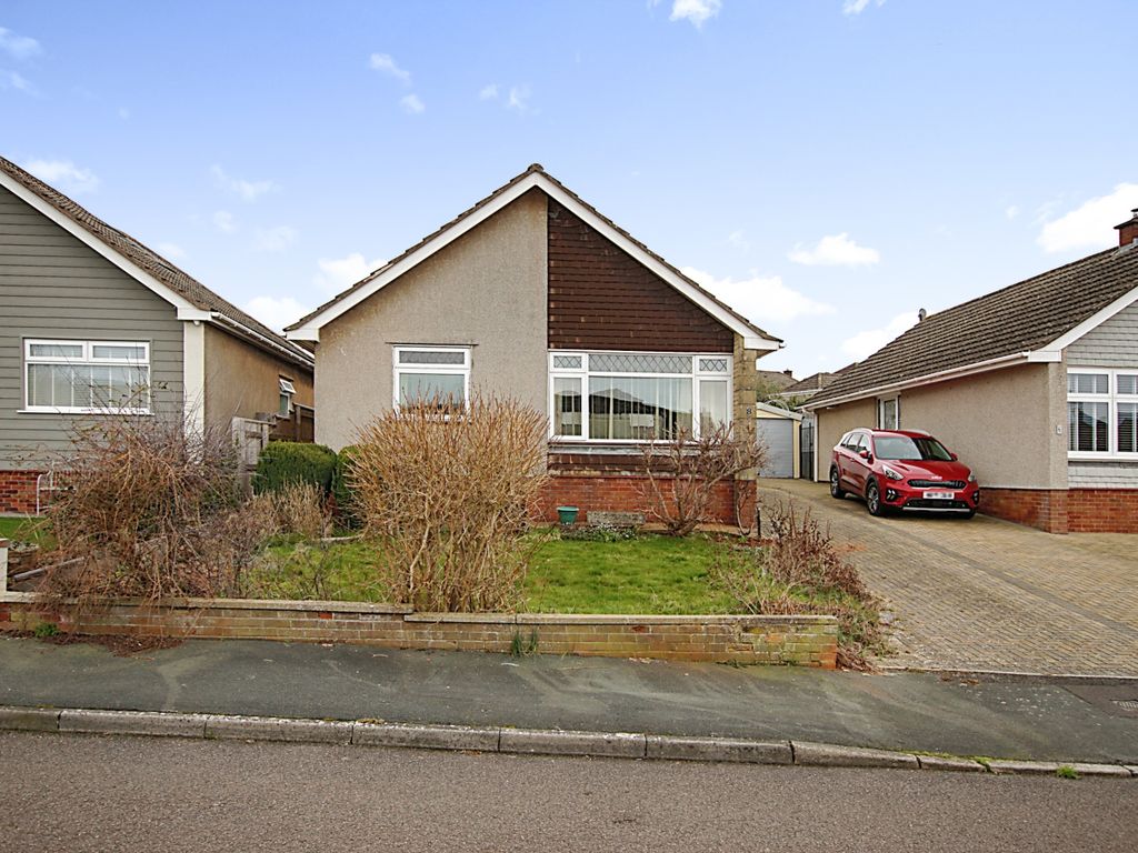 2 bed bungalow for sale in St. Annes Drive, Wick, Bristol