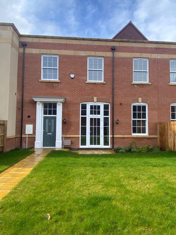 3 bed semidetached house to rent in Gainsford Road, Leicester LE5 Zoopla