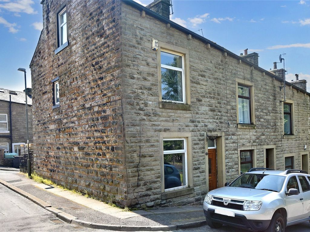 3 bed end terrace house for sale in Gordon Street, Bacup, Lancashire